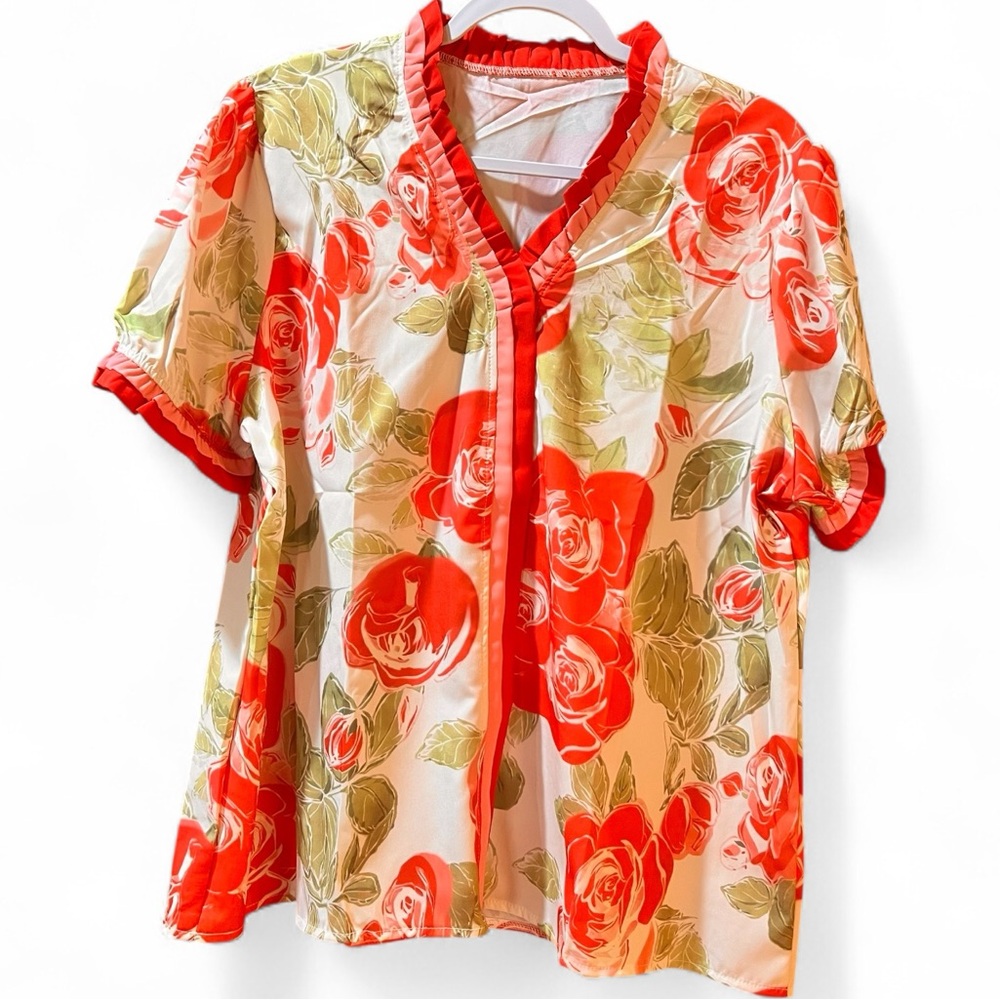 Floral V-Neck Short Sleeve Blouse in Red and Cream